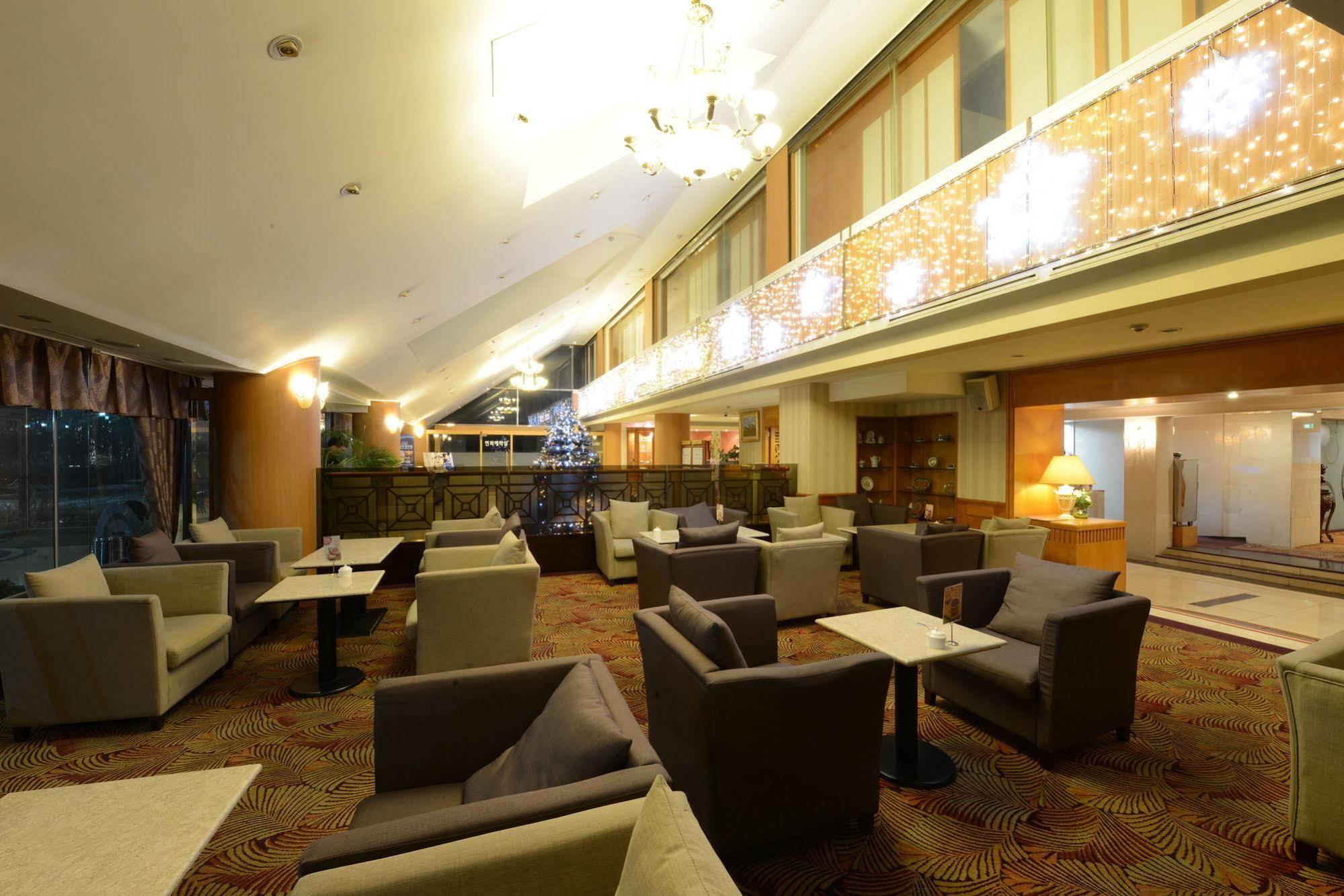 Onyang Hot Spring Hotel Асан Экстерьер фото